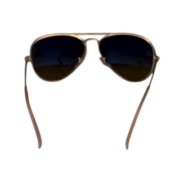 NEW NWT Ray Ban Aviator Sunglasses Box Included - Picture 6 of 8